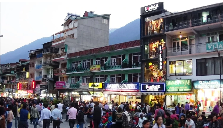 Market Of Manali